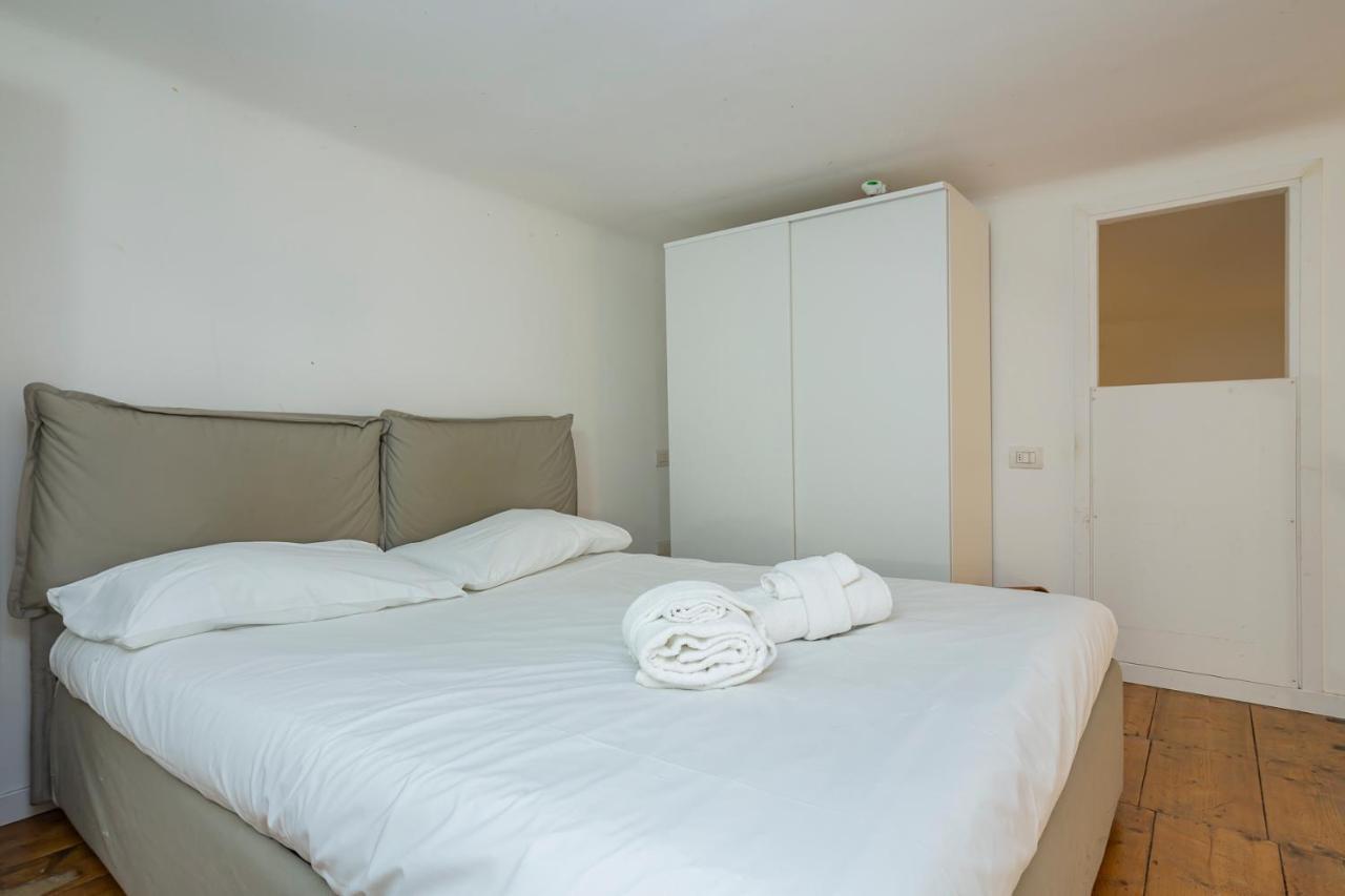 Flat In Isola De Castillia 22