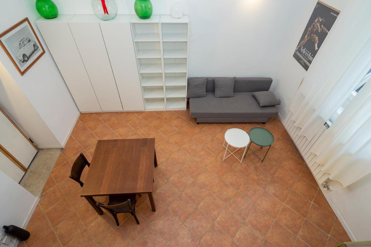 Flat In Isola De Castillia 22 Apartment