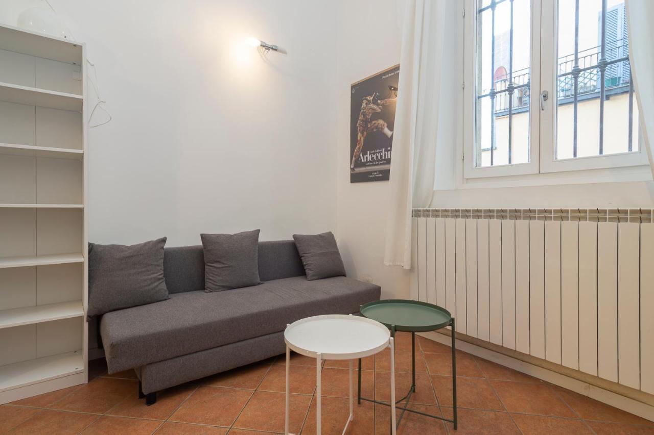Flat In Isola De Castillia 22 *
